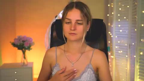 Debora online show from July 8, 7:54 am