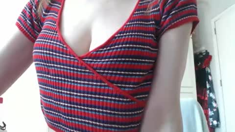 KamiDevi online show from March 11, 4:18 pm