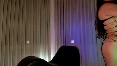 Andre  online show from December 5, 6:32 am