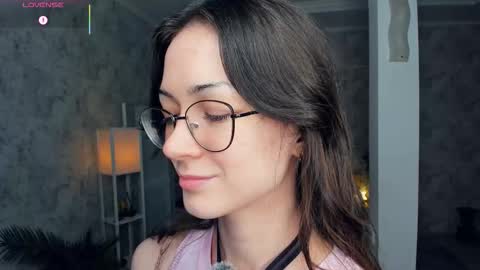 Amy online show from February 18, 8:19 pm