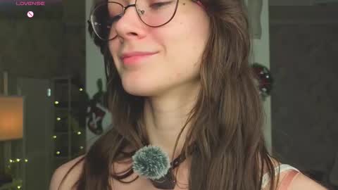 Amy online show from January 9, 7:40 pm