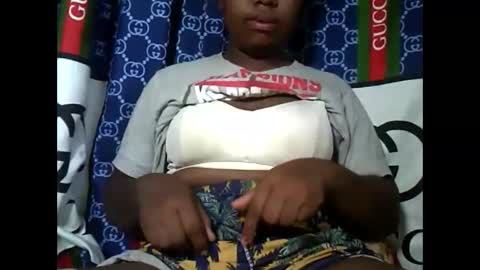 deliah712909 online show from January 27, 3:58 am