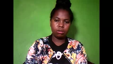 deliah712909 online show from February 13, 7:24 am