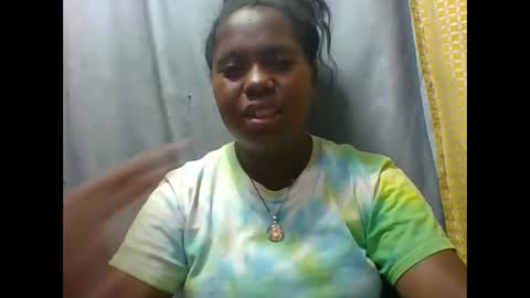 deliah712909 online show from September 23, 10:13 am