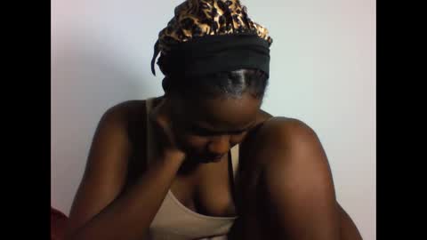 EVAH online show from March 2, 11:39 am