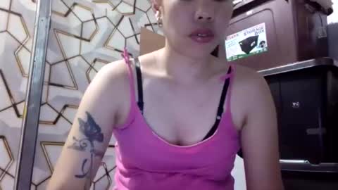 deliciousgirl975840 online show from March 28, 8:03 am