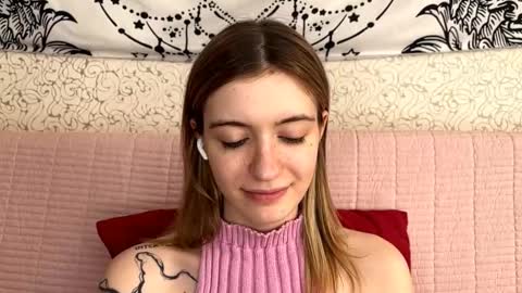 Sia online show from February 28, 12:59 pm