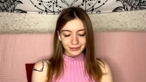 Sia online show from March 28, 1:21 pm