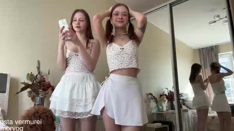 Delora online show from October 3, 8:52 am