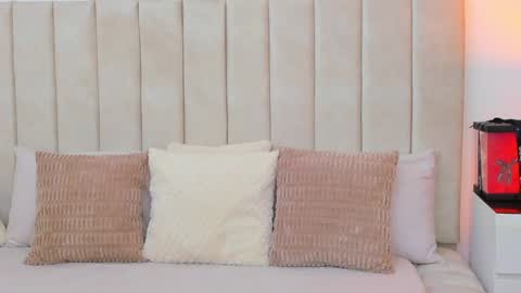 DEMY online show from January 25, 8:00 am