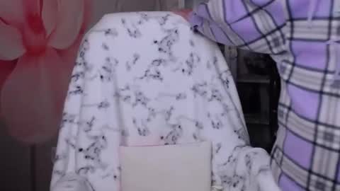 denhiey online show from January 29, 7:00 pm