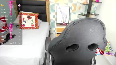 D E N I S  online show from December 22, 1:03 pm