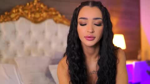 denisedevilles online show from February 20, 9:22 am