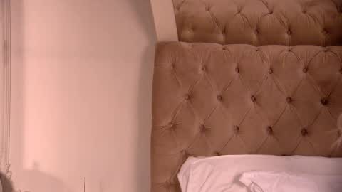 Ela online show from January 5, 11:52 pm