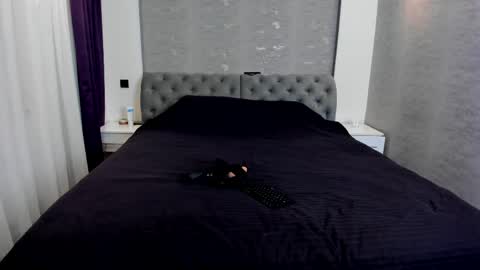 DomDenizee   online show from April 20, 11:24 am