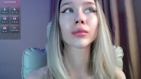 Ari online show from February 8, 6:00 pm