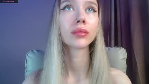 Ari online show from April 19, 4:40 pm