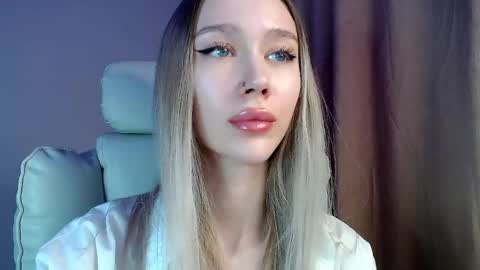 Ari online show from April 29, 5:15 pm