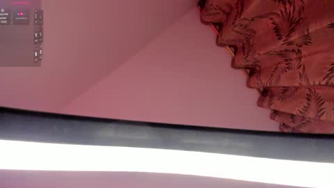 Sophie  online show from May 16, 1:52 am