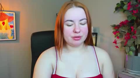 LAYLA online show from March 24, 8:41 am