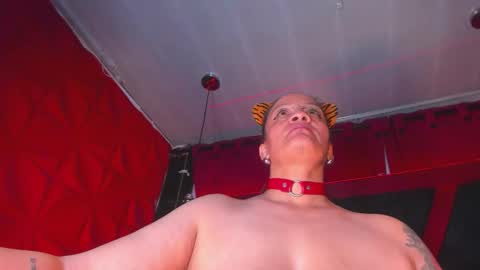 devil_taylorx online show from September 18, 5:22 pm