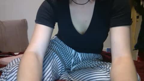 Sammie online show from December 6, 12:02 am