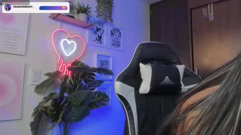 Diamond            online show from October 5, 10:59 pm