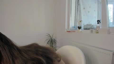 diamondkay_ online show from January 9, 10:08 am