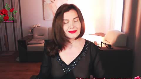 Diana DeLua online show from June 22, 10:45 am