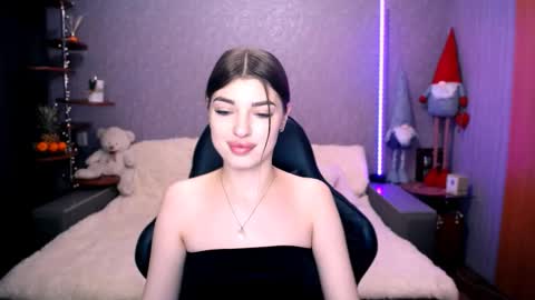 DIANA  online show from December 17, 9:41 pm