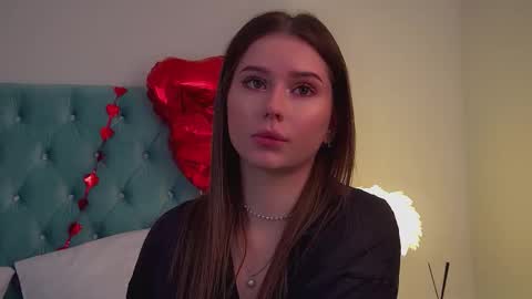 Diana online show from February 14, 2:52 pm