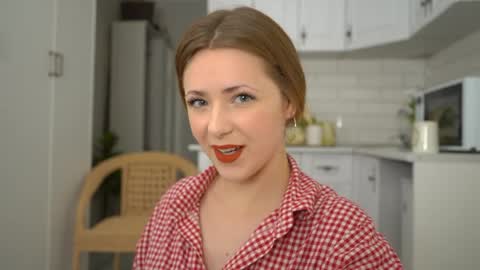 Sophie online show from June 7, 4:14 pm