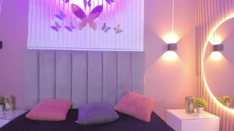 Cristal  online show from January 25, 3:19 am