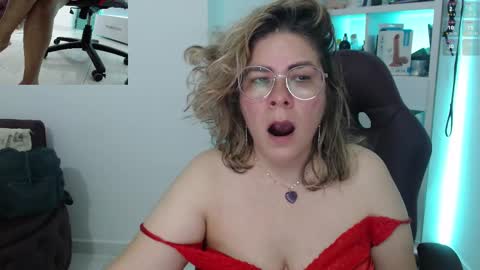 Diva online show from February 23, 12:30 pm