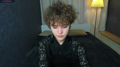 Dizer online show from February 19, 3:38 pm