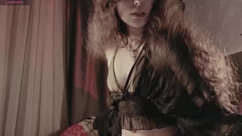 Dizer online show from February 25, 9:02 pm