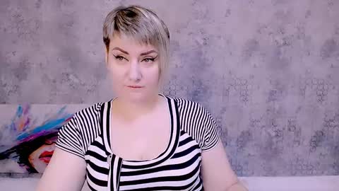 djullia online show from October 13, 7:44 am