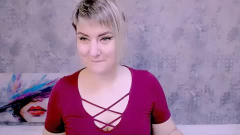 djullia online show from October 11, 6:51 am