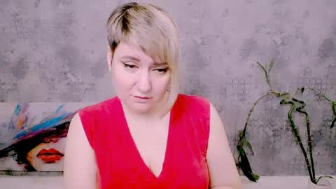 djullia online show from March 28, 8:36 am