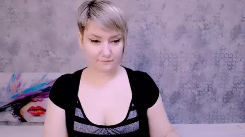 djullia online show from March 2, 8:48 am