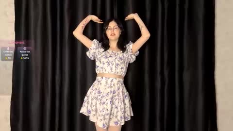 Annie PVT IS OPEN online show from November 29, 9:19 pm