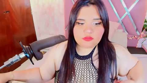 Dolce Pearl online show from April 25, 3:09 am