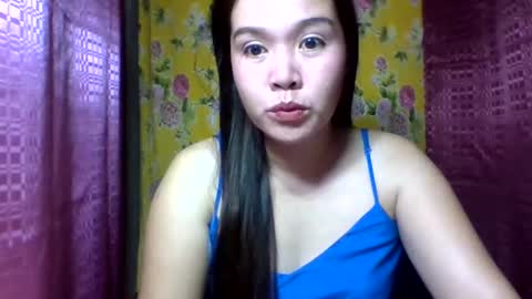 dolly_jane34 online show from October 27, 9:20 pm