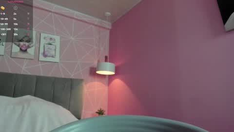 Call me Zoe  online show from March 12, 5:57 am