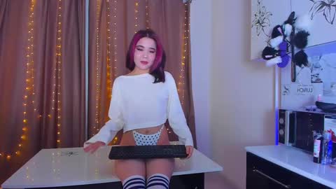 Dollya online show from February 26, 8:06 am