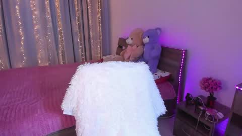 Dollya online show from April 2, 2:47 pm