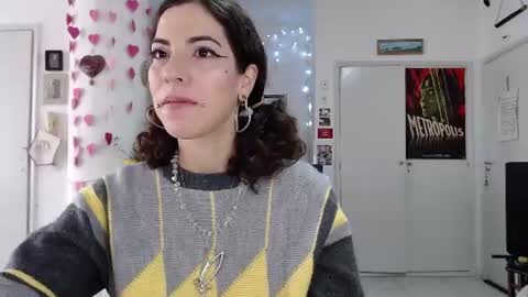 sweet domme online show from June 16, 1:23 pm