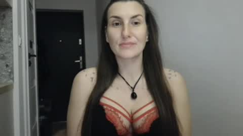 DonnaLive online show from April 17, 8:44 pm