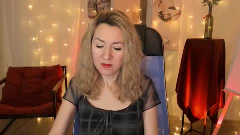 Donna online show from February 5, 7:06 pm