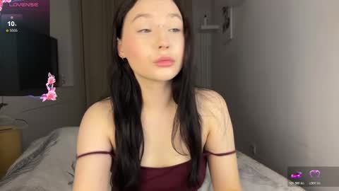 Stacy online show from December 1, 6:32 pm